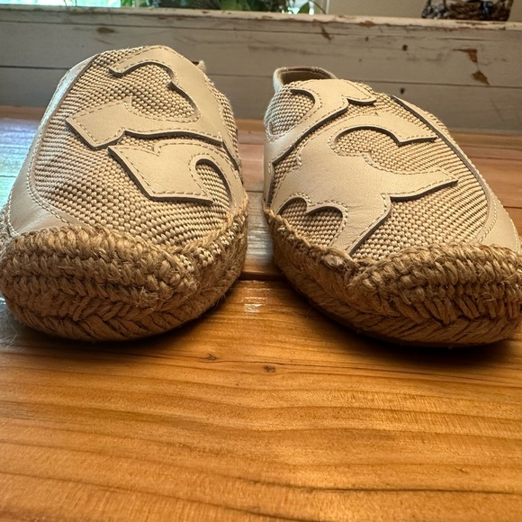 Tory Burch
Espadrille Flats - Lonnie size 6.5 - Picture 4 of 8
